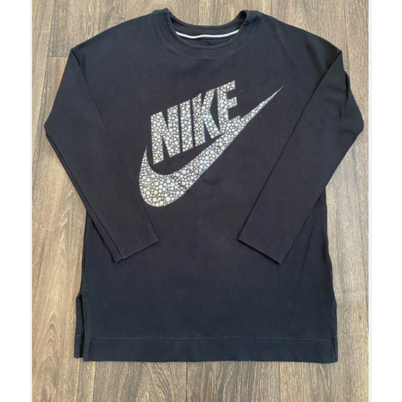 Nike Rally Metallic Fleece Crewneck Sweatshirt Longer Length Women’s Size Medium - Picture 1 of 6